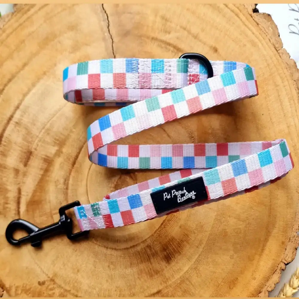 Chunky Checks Dog Lead - Pet Pooch - 1