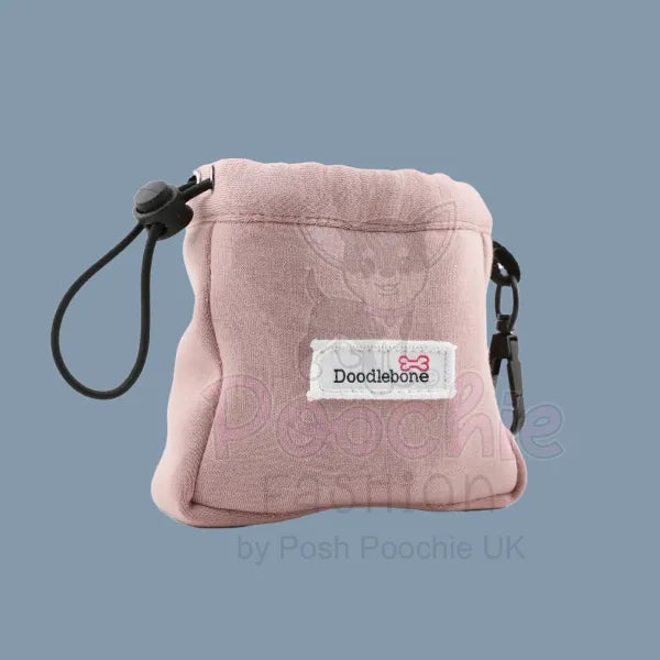 Doodlebone Dinky Dog Treat Pouch Chalky Pink - Doodlebone - 4