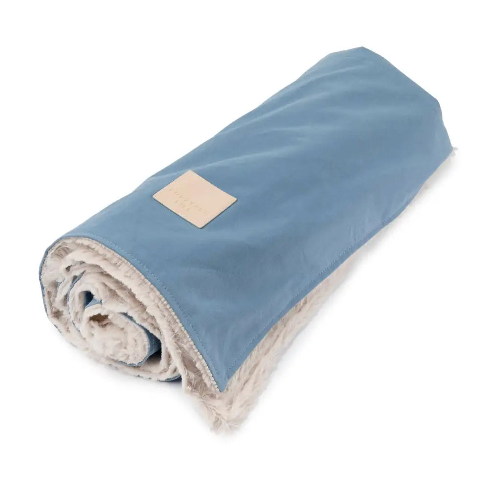 Fuzzyard Life Comforter Blanket in French Blue - Fuzzyard - 4
