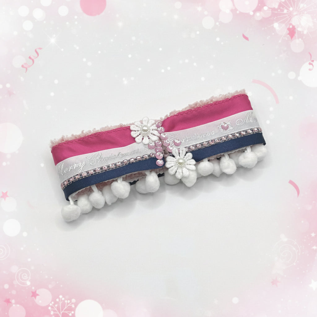 Christmas Daisy Fancy Dress Collar
