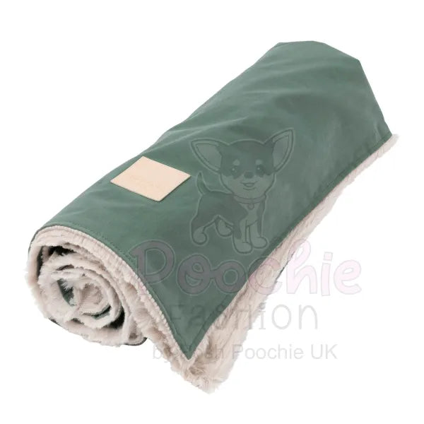 Fuzzyard Life Comforter Blanket in Myrtle Green Fuzzyard 4