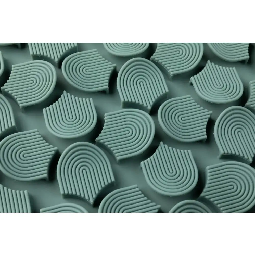 Fuzzyard Life Hide & Treat Mat in Myrtle Green - Fuzzyard - 2