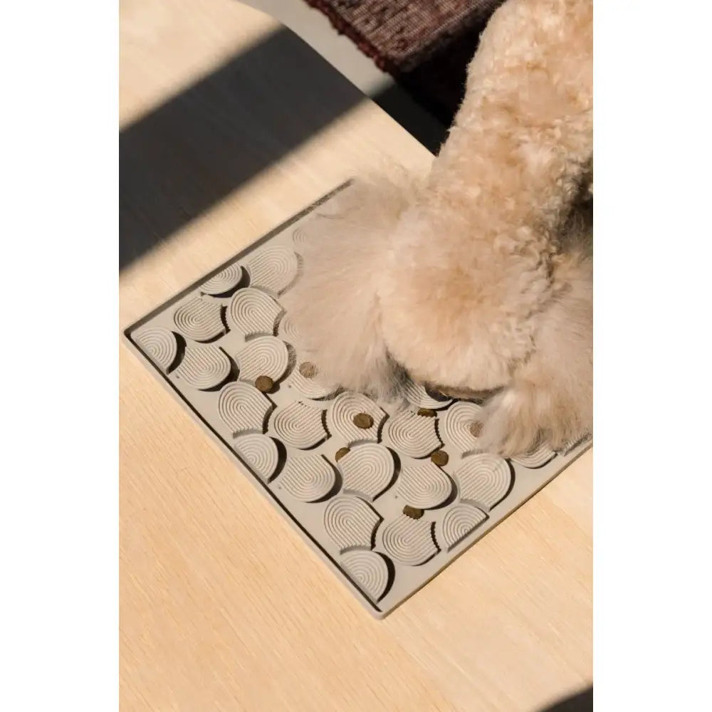 Fuzzyard Life Hide & Treat Mat in Sandstone - Fuzzyard - 3