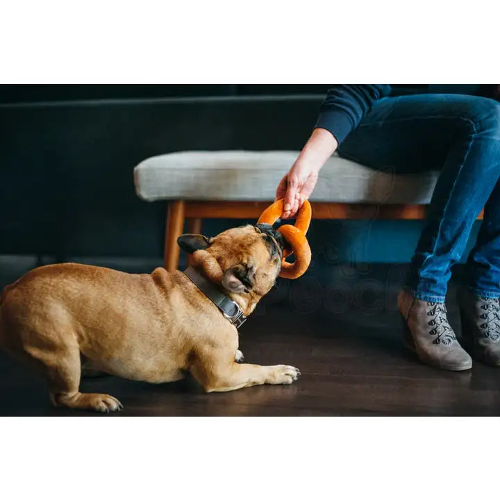 Pretzel Plush Dog Toy by P.l.a.y - P.l.a.y - 4